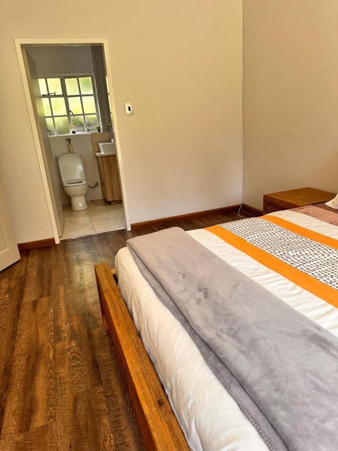 Woods Guest House Middelburg  Esterno foto