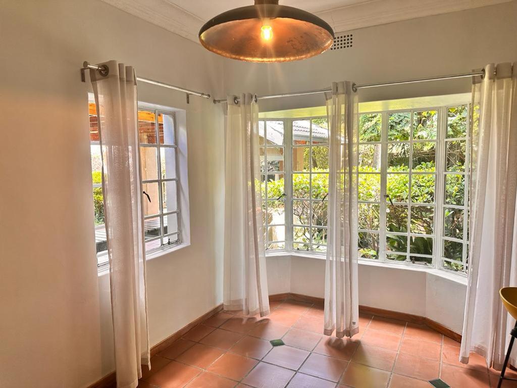 Woods Guest House Middelburg  Esterno foto