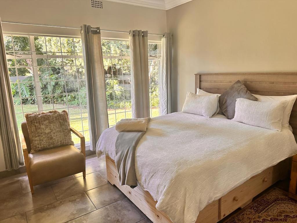 Woods Guest House Middelburg  Esterno foto