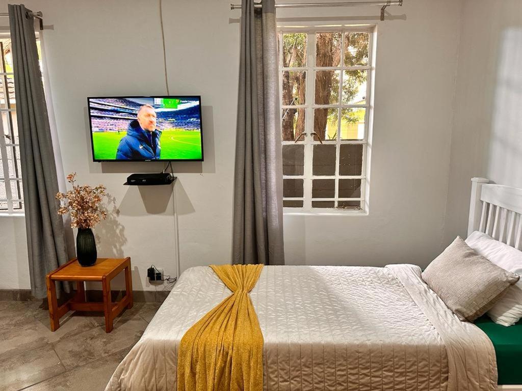 Woods Guest House Middelburg  Esterno foto