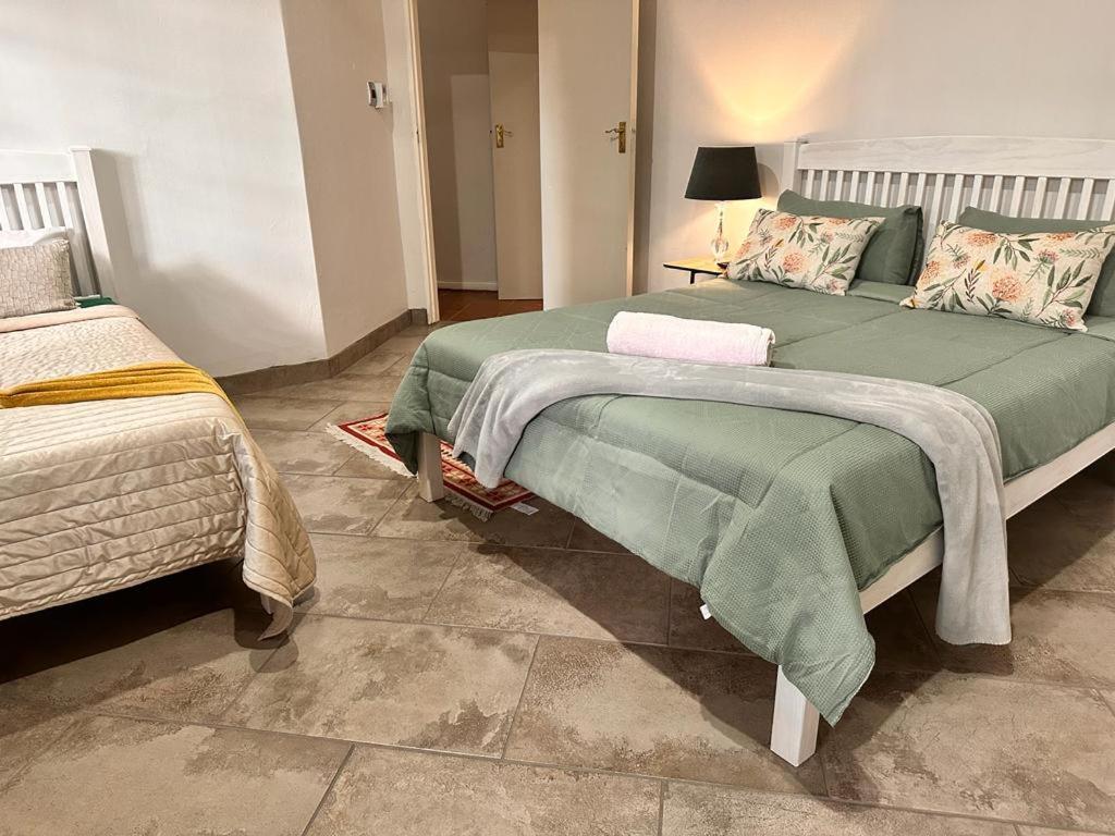 Woods Guest House Middelburg  Esterno foto