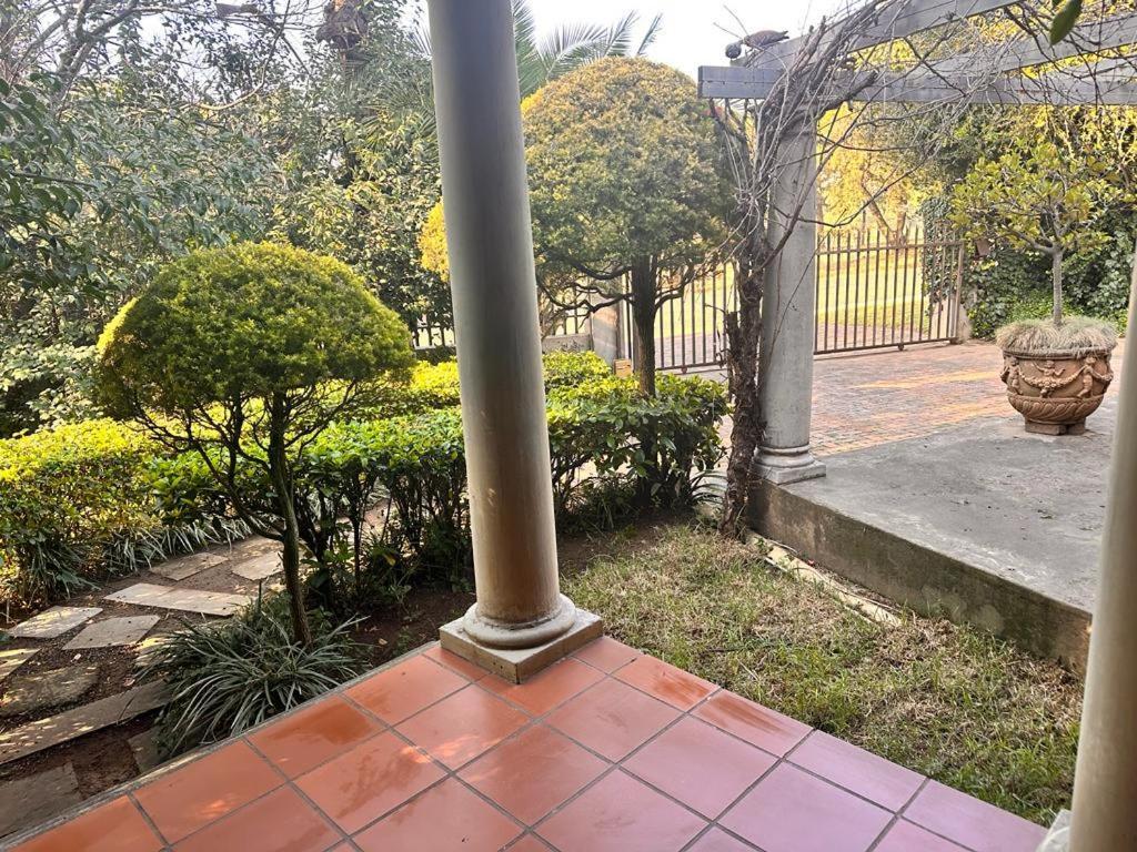 Woods Guest House Middelburg  Esterno foto